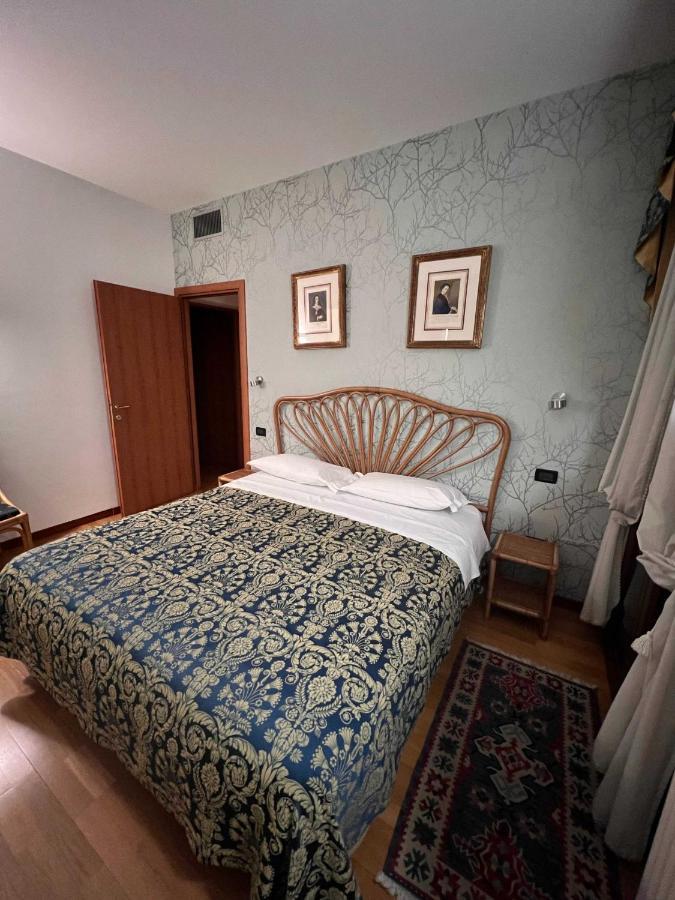 Palazzo Brando - Living Apartments Тревізо Екстер'єр фото