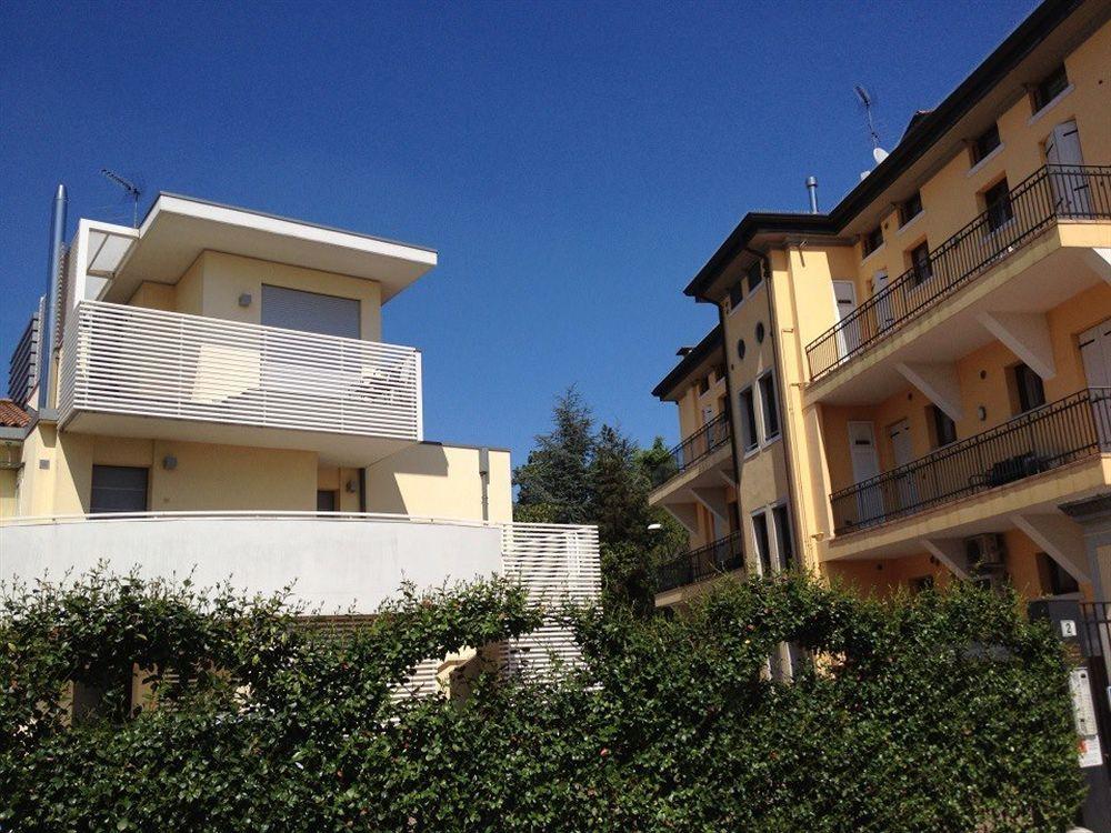 Palazzo Brando - Living Apartments Тревізо Екстер'єр фото