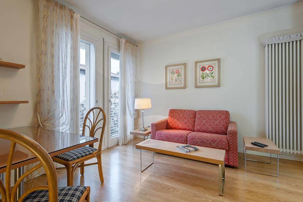 Palazzo Brando - Living Apartments Тревізо Екстер'єр фото
